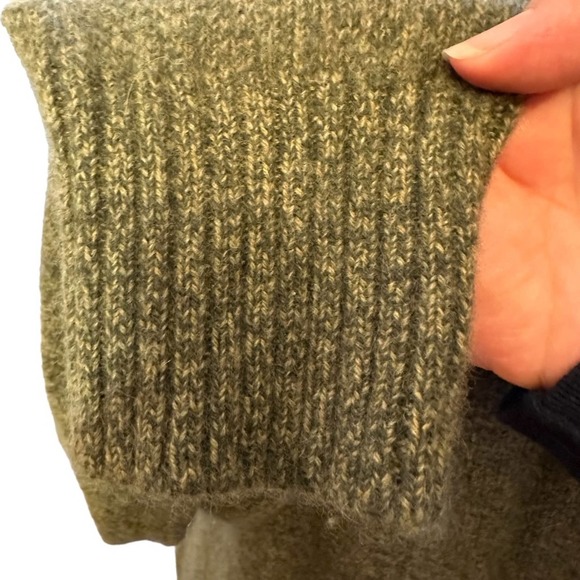 Marshall Fields  - Cashmere heathered green 1/4 zip sweater, men’s size:Large - Picture 5 of 11